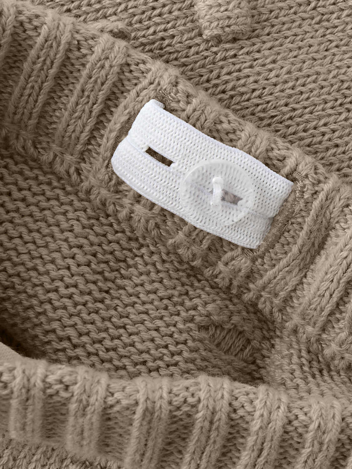 model_shot-front_full